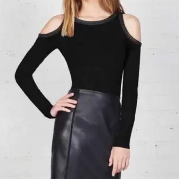 { 7 for 45$ } Bailey 44 X Anthropologie Harlow black open shoulder raw hem top - Picture 8 of 8